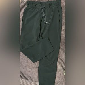 Lululemon Stretch High-Rise Jogger